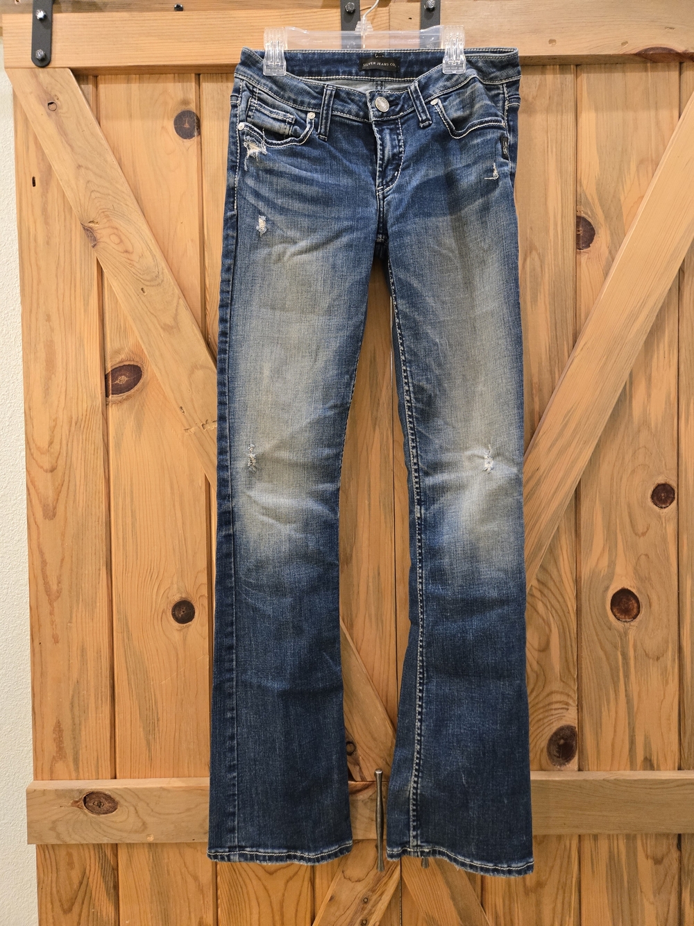 Silver Jeans Women's Faded Blue Skinny Jeans with Light Distressing
